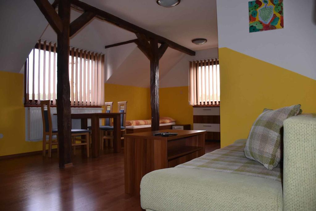 Penzion U Holuba Hradčovice Extérieur photo