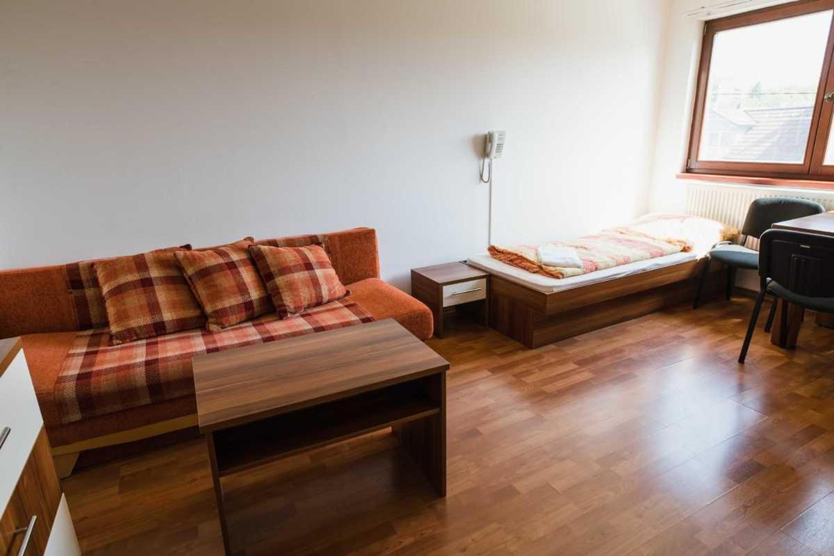 Penzion U Holuba Hradčovice Extérieur photo